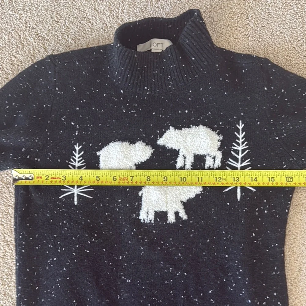 Black Sweater with Polar Bear Design - Picture 6 of 12